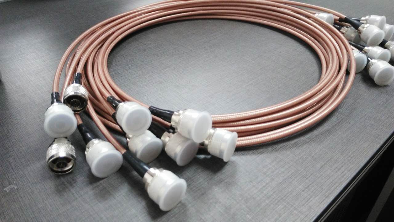 RF线缆组件